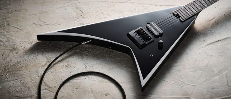 Review of the Jackson Pro Plus Series Signature Christian Andreu Rhoads RR24 EVTN6]