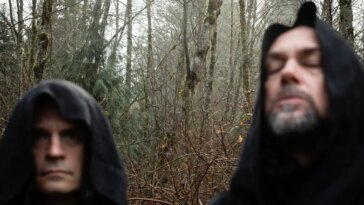 Sunn O))) Honors the Fresh Perspective of the Novice Mind]