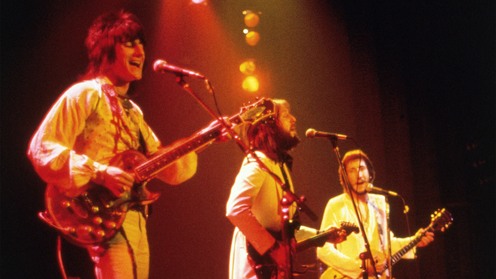 (from left) Ronnie Wood, Eric Clapton, Pete Townsend performing at the Rainbow Concert in 1973