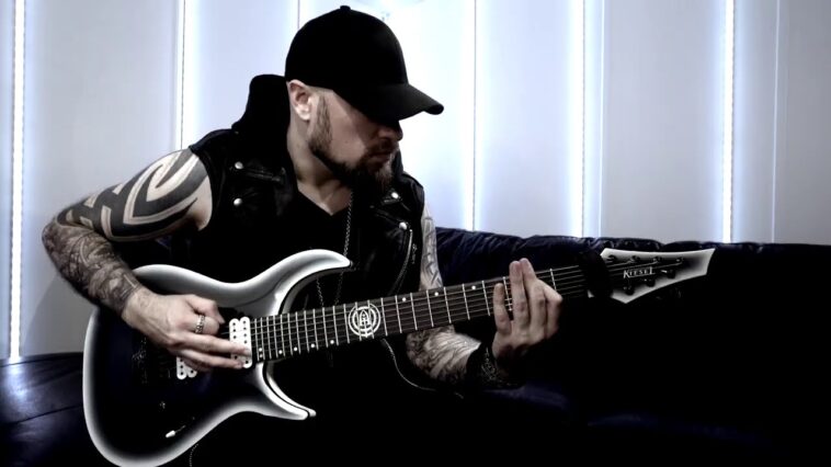 Andy James