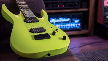 Solar guitars review