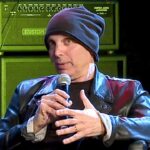 Joe Satriani: I Taught Kirk Hammett + Steve Vai How to Shred 26 Joe Satriani