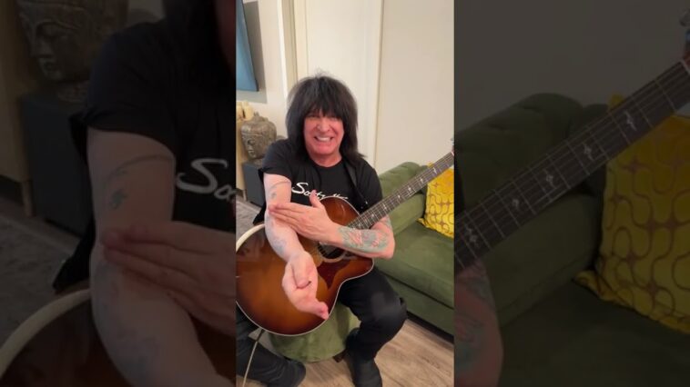 Michael Angelo Batio Demos Sawtooth Australian Blackwood Acoustic Electric Guitar 18 Michael Angelo Batio