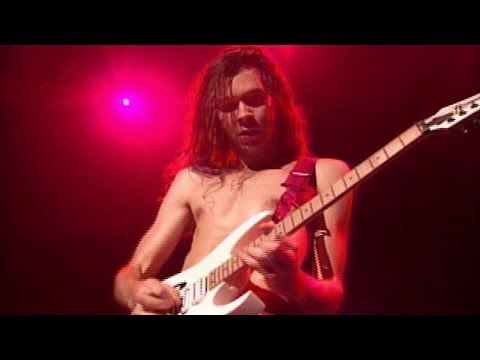 Paul Gilbert - Guitar Solo (Live In Tokyo, Japan 1991) 18 Paul Gilbert