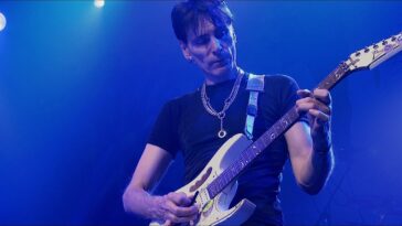 Steve Vai