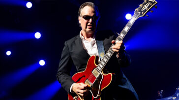 Joe Bonamassa’s trick to finding guitars you’ll keep forever