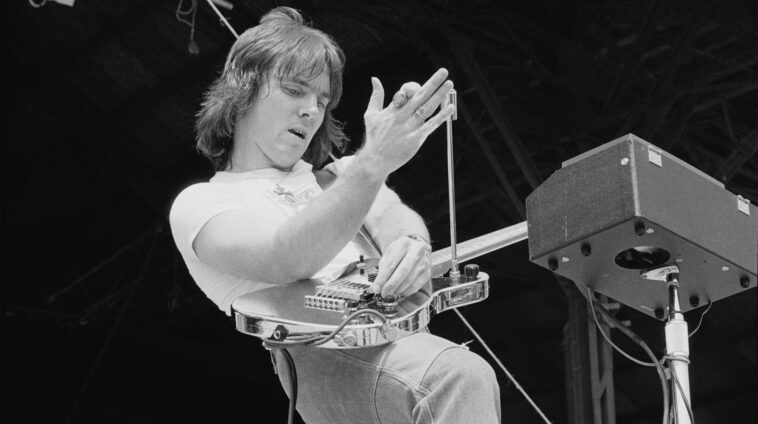 Ronnie Montrose offered a brutal assessment of Sammy Hagar 18 Ronnie Montrose offered a brutal assessment of Sammy Hagar