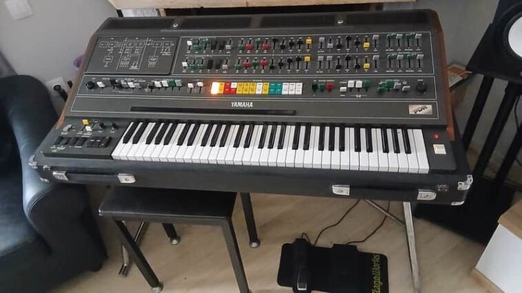 "This is the real deal": $500k Yamaha CS-80 claimed to have belonged to Vangelis goes up for sale on Reverb