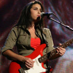 Watch Amy Winehouse stun audiences with her voice and a Fender Stratocaster