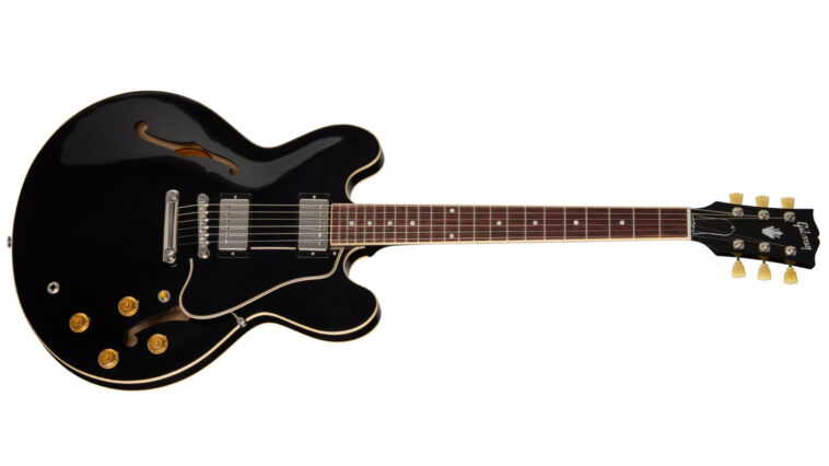 “At this price point, there is no room for anything other than excellence, and despite a few niggles, that is what this guitar delivers”: Gibson ES-335 ‘50s review 18 “At this price point, there is no room for anything other than excellence, and despite a few niggles, that is what this guitar delivers”: Gibson ES-335 ‘50s review