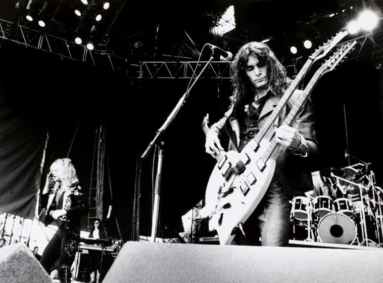 Eddie Van Halen on the guitarist better than him