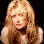 “I did have a couple of people saying, 'You're being so obsessive.’ But it had lost the magic, and so he said, 'Do you know what to do?’ And I said ‘I do’”: How going back to her Korg M1 demo helped Donna Lewis to create one of the biggest US hits of 1996 35 “I did have a couple of people saying, 'You're being so obsessive.’ But it had lost the magic, and so he said, 'Do you know what to do?’ And I said ‘I do’”: How going back to her Korg M1 demo helped Donna Lewis to create one of the biggest US hits of 1996
