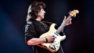 Ritchie Blackmore to reunite with Deep Purple after 30 years