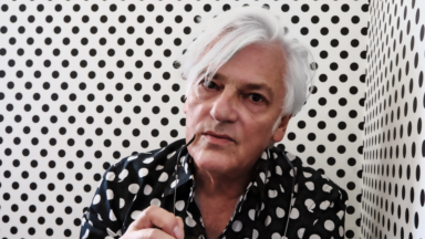 “Rock and roll is for senior citizens now – However strange one feels, you can just look at the Stones who are far older and further down the path to oblivion”: Robyn Hitchcock reflects on his many decades of innovative songwriting