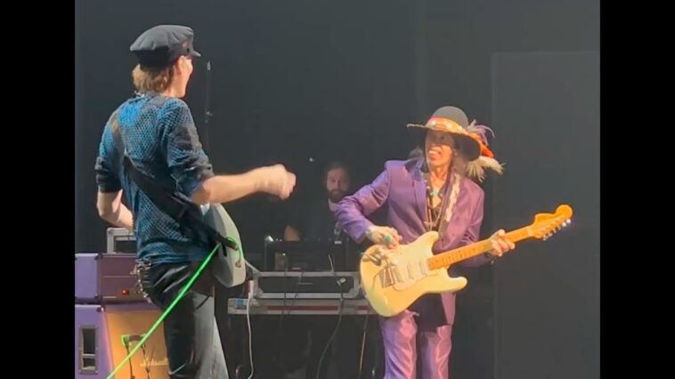 Steve Vai