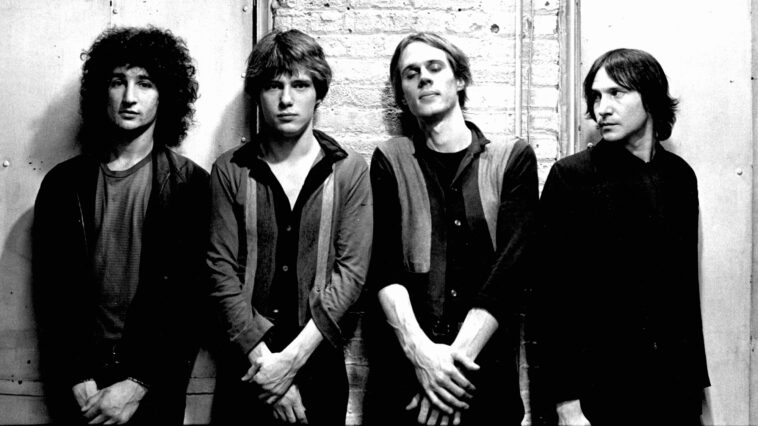 Television guitarist Richard Lloyd diagnosed with bile duct cancer