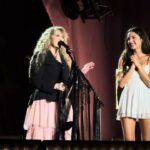 The story behind Stevie Nicks’ “Landslide” 29 The story behind Stevie Nicks’ “Landslide”