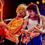 Alex Van Halen slams Sammy Hagar: "A complete idiot"