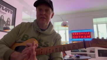 Joe Bonamassa on using a capo on ‘cowboy’ chords