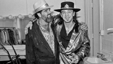 Lonnie Mack's Flying V — played through Stevie Ray Vaughan’s rig — heads to auction