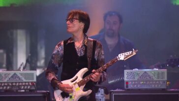 Steve Vai