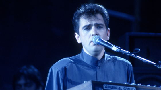 “The most painful thing was having the sky painted, frame by frame, on my face”: We crack open Peter Gabriel’s signature hit