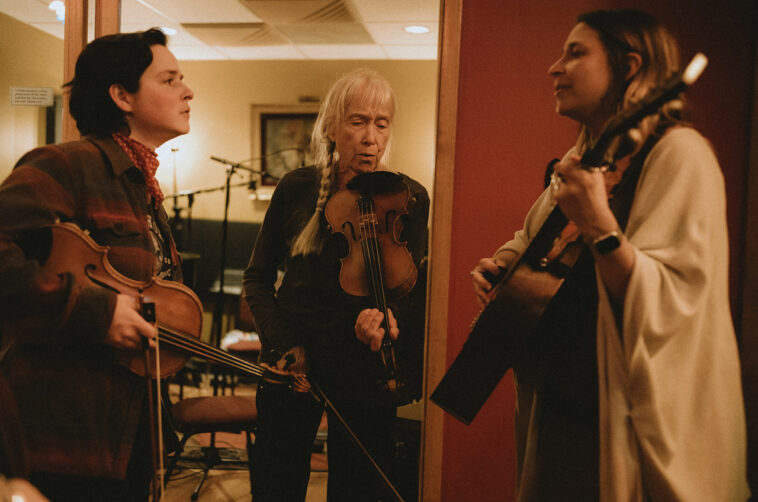 “There’s the Stanley Brothers, Flatt and Scruggs, and Bill Monroe, the father of bluegrass. But there’s no mother of bluegrass”: How Lindsay Lou, Molly Tuttle and an all-star cast united to uncover the women behind bluegrass’ biggest songs