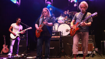 Warren Haynes on the Allman Brothers vs. the Grateful Dead