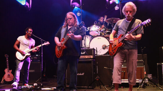 Warren Haynes on the Allman Brothers vs. the Grateful Dead