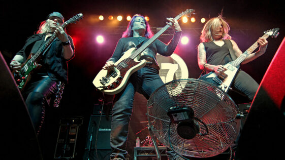 Donita Sparks on L7’s farewell tour and mourning Jennifer Finch