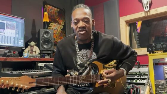 Eric Gales shows you 7 ways to get across the fretboard