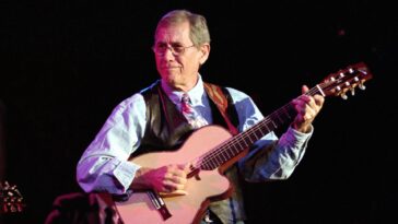 How Chet Atkins was his own worst critic
