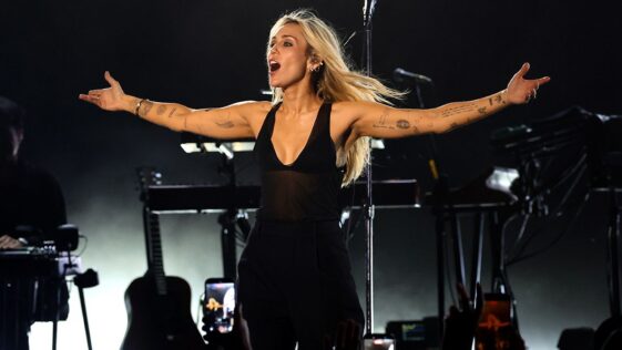 “I can take a lot, but one thing I will not stand is any question about where my heart is when I’m on the stage. I am fully present”: Miley Cyrus hits back at those who questioned her commitment during her first Hollywood Bowl show