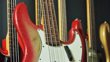 “I’ve kept this bass for a long time. I’m probably asking too much for it. But it’s the only one there is”: What this one-of-a-kind 1964 Jazz Bass tells us about Fender’s custom colors and the hot-rodders who painted them