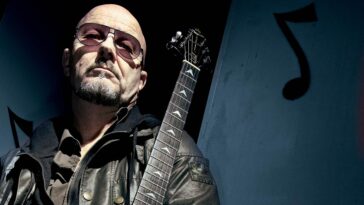 “My best guitar-buying tip? Don’t plug it in”: Wishbone Ash’s Andy Powell on his undying love for the Flying V and how his guitar journey began with a packet of Rice Krispies