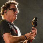 Offspring guitarist Noodles Wasserman steps away for health emergency 34 Offspring guitarist Noodles Wasserman steps away for health emergency