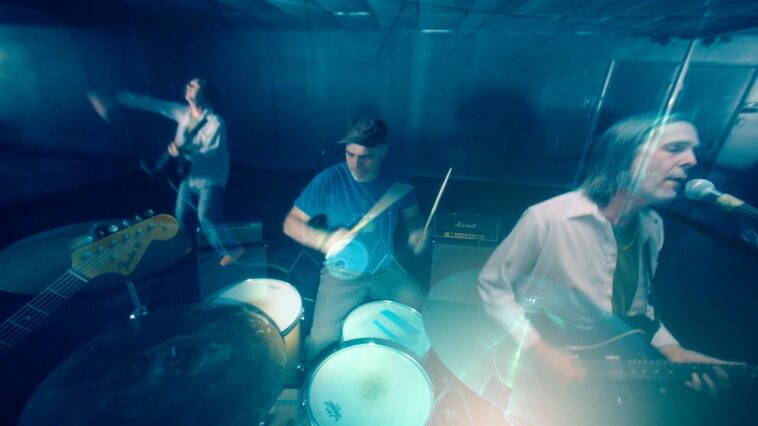 Quicksand on lawsuit guitars and playing “in the margins”