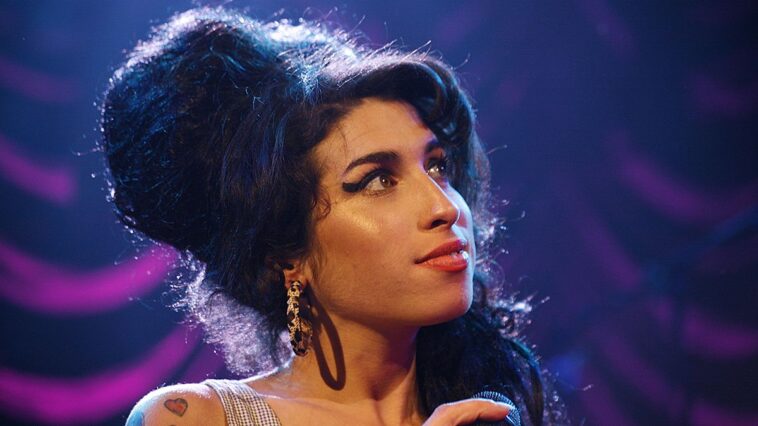 "She rang up, she said, ‘I’ve been watching YouTube clips of myself. I can sing, can’t I?’”: Amy Winehouse's bass player and MD recalls his final conversation with her on the night before she died