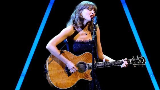 “She’s John, Paul, George, and Ringo all in one”: Taylor Swift finally performs a Life of a Showgirl song on stage at the Academy Museum Gala